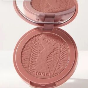 Tarte Amazonian clay blush concept